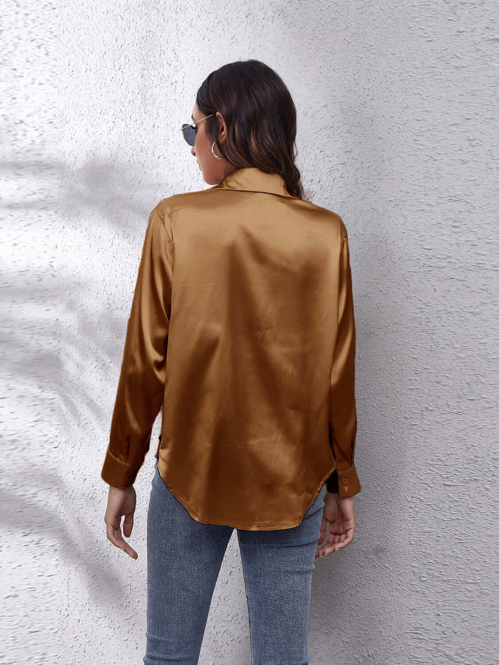 Classic Collared Neck Buttoned Closure Long Sleeve Shirt