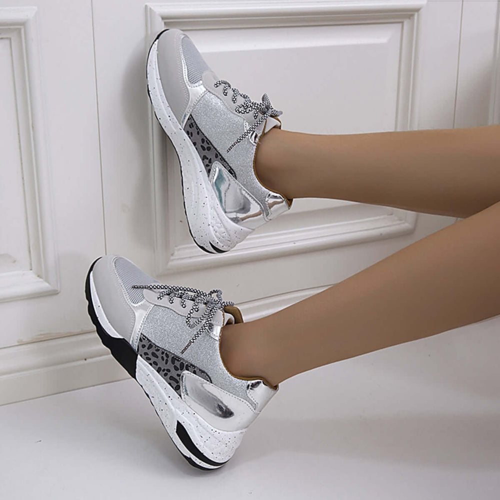 Lace-Up Round Toe Platform Breathable Sneakers
